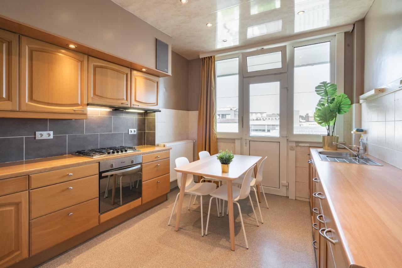 Large Center Apartment